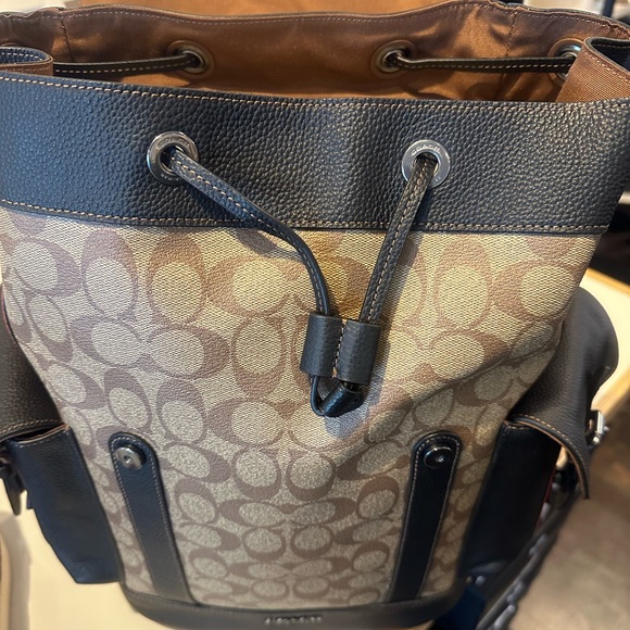 Coach Hudson Backpack In Signature Canvas With Varsity Stripe - Picture 5 of 12